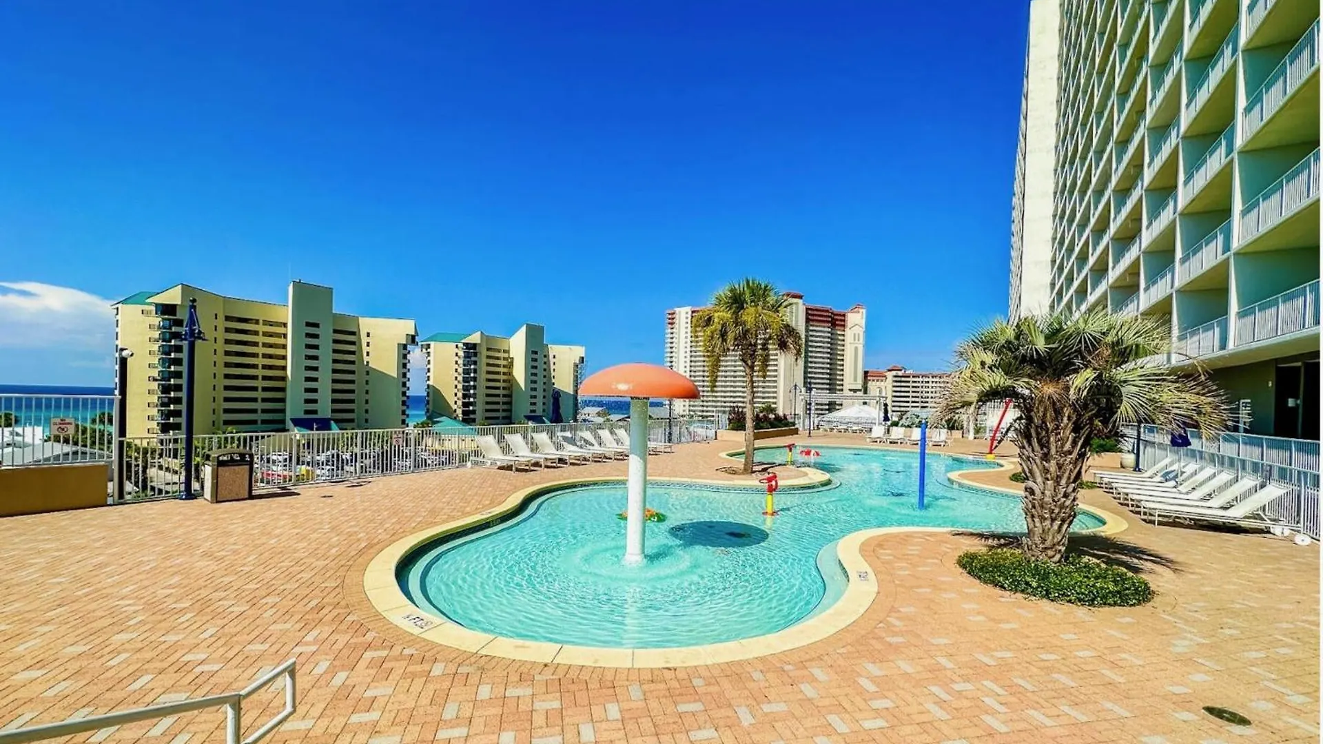 Oceanview Family Friendly Resort Low Floor Condo! Steps 2 Beach! By Dolce Vita Getaways Pcb Panama City Beach