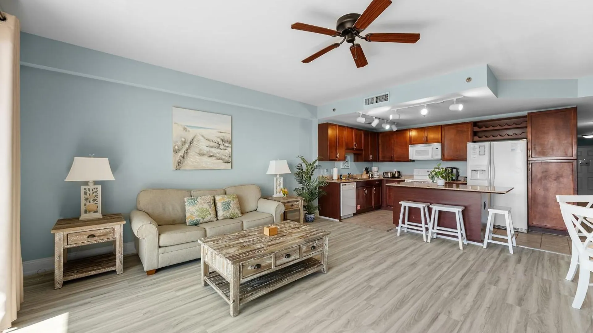 Apartment Oceanview Family Friendly Resort Low Floor Condo! Steps 2 Beach! By Dolce Vita Getaways Pcb Panama City Beach United States